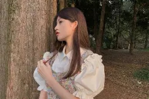 直至张予曦火了才知她跟张馨予处境一样因颜值走红也因此被造谣多年